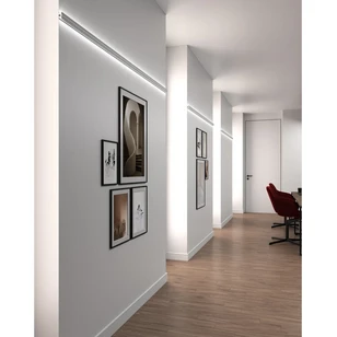 Молдинг Decor-Dizayn DD633 18х36х2000 мм