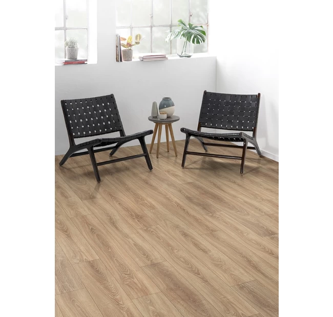 Ламинат EGGER Classic Дуб Бордолино EPL035 32/ без фаски Ламинат EGGER Classic Дуб Бордолино EPL035 32/ без фаски
