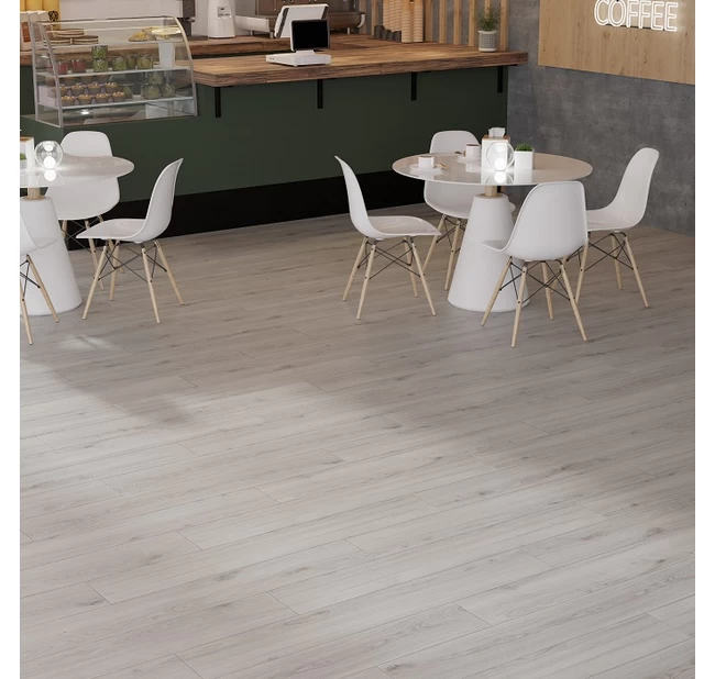 Ламинат EGGER Comfort Classic 33/8 Дуб Метико бежевый EC1012 Ламинат EGGER Comfort Classic 33/8 Дуб Метико бежевый EC1012