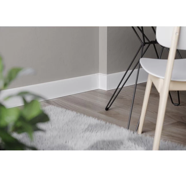 Плинтус напольный ПВХ Cezar HI-LINE PRESTIGE матовый Белый M089 Плинтус напольный ПВХ Cezar HI-LINE PRESTIGE матовый Белый M089