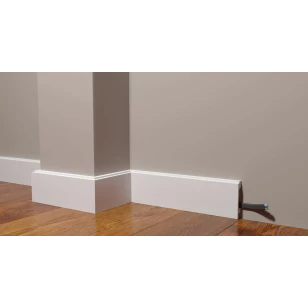 Плинтус напольный Decor-Dizayn DD723