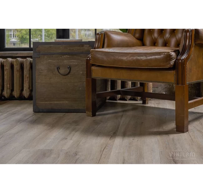 Виниловый ламинат WPC Vinilam Ceramo Дуб Женева 8870-EIR Виниловый ламинат WPC Vinilam Ceramo Дуб Женева 8870-EIR
