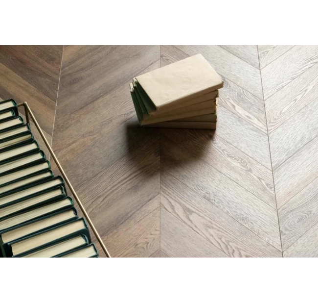 Виниловый ламинат Vinilam Parquet Chevron Нормандия RI153610CL4 Виниловый ламинат Vinilam Parquet Chevron Нормандия RI153610CL4