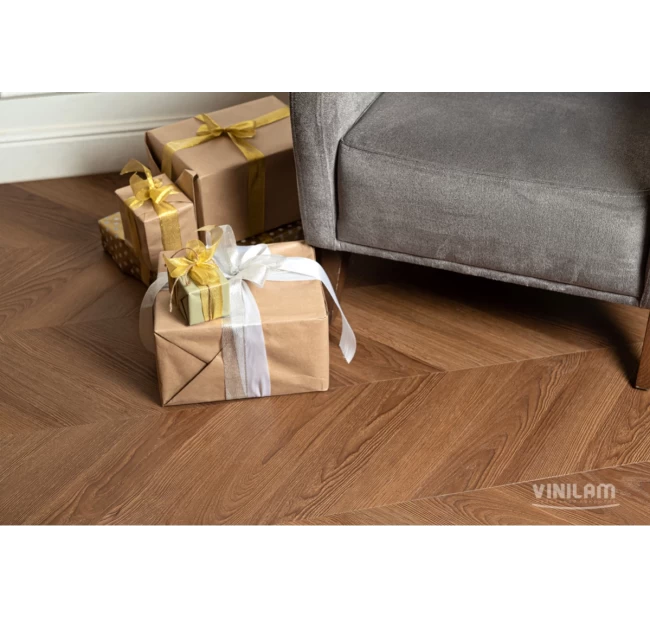 Виниловый ламинат Vinilam Паркет Шеврон Плезир I1651102 Виниловый ламинат Vinilam Паркет Шеврон Плезир I1651102