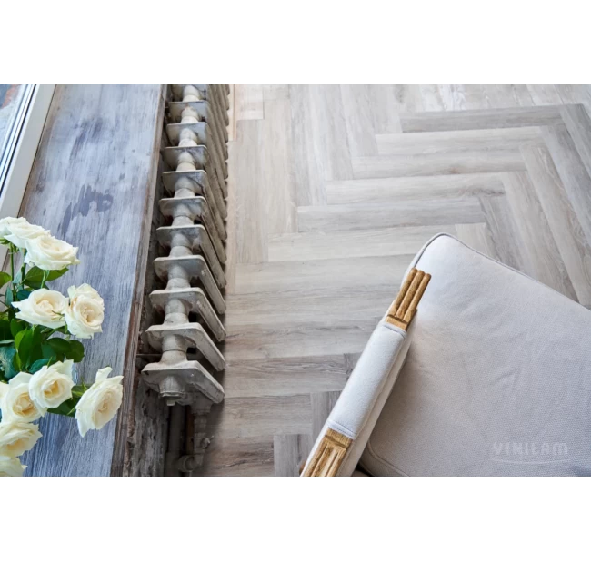 Кварц-виниловый пол Vinilam Herringbone Glue Паркет Эрмитаж GD11122 Кварц-виниловый пол Vinilam Herringbone Glue Паркет Эрмитаж GD11122