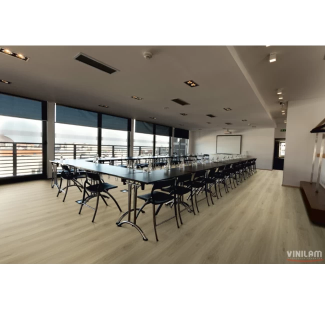 Виниловый ламинат Vinilam ALLURE ISOCORE WOOD Дуб Лион RХ22266 Виниловый ламинат Vinilam ALLURE ISOCORE WOOD Дуб Лион RХ22266