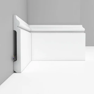 Плинтус напольный Декомастер D118