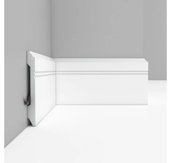 Плинтус напольный Декомастер D105 Плинтус напольный Декомастер D105